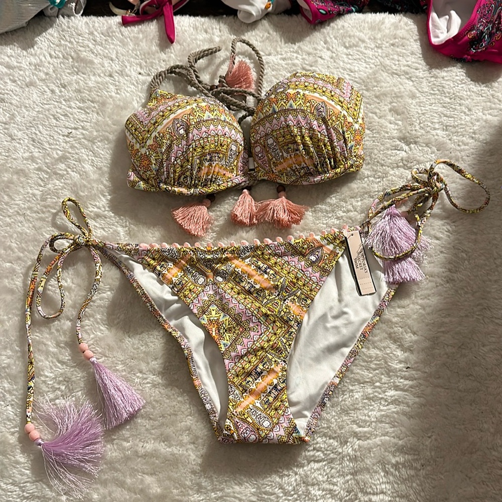 Victoria’s Secret bikini NWT